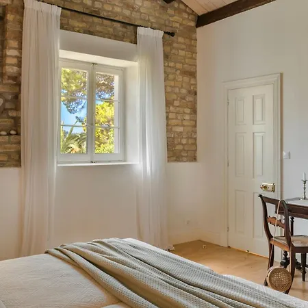 Magnificent Seafront Corfu - 5 En-suite Bedrooms -the Durrells House | Historic Elegance & Modern Luxuries - Direct Access & Private Heated Pool Villa Kontokali