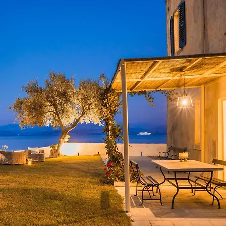 Magnificent Seafront Corfu - 5 En-suite Bedrooms -the Durrells House | Historic Elegance & Modern Luxuries - Direct Access & Private Heated Pool * Kontokali