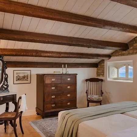 Magnificent Seafront Corfu - 5 En-suite Bedrooms -the Durrells House | Historic Elegance & Modern Luxuries - Direct Access & Private Heated Pool * Kontokali